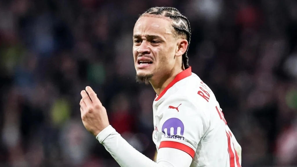 12BET:蓝军锋线防线双管齐下迎阵容大考