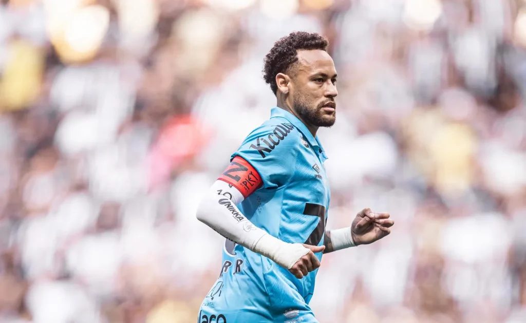 12BET:内马尔开场倒地球迷失望呼声退役