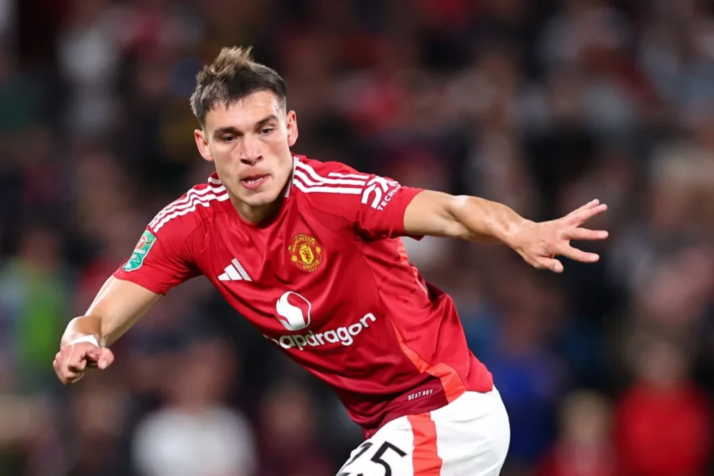 12BET:曼联铁腰或被外租西蒙尼盛情相邀