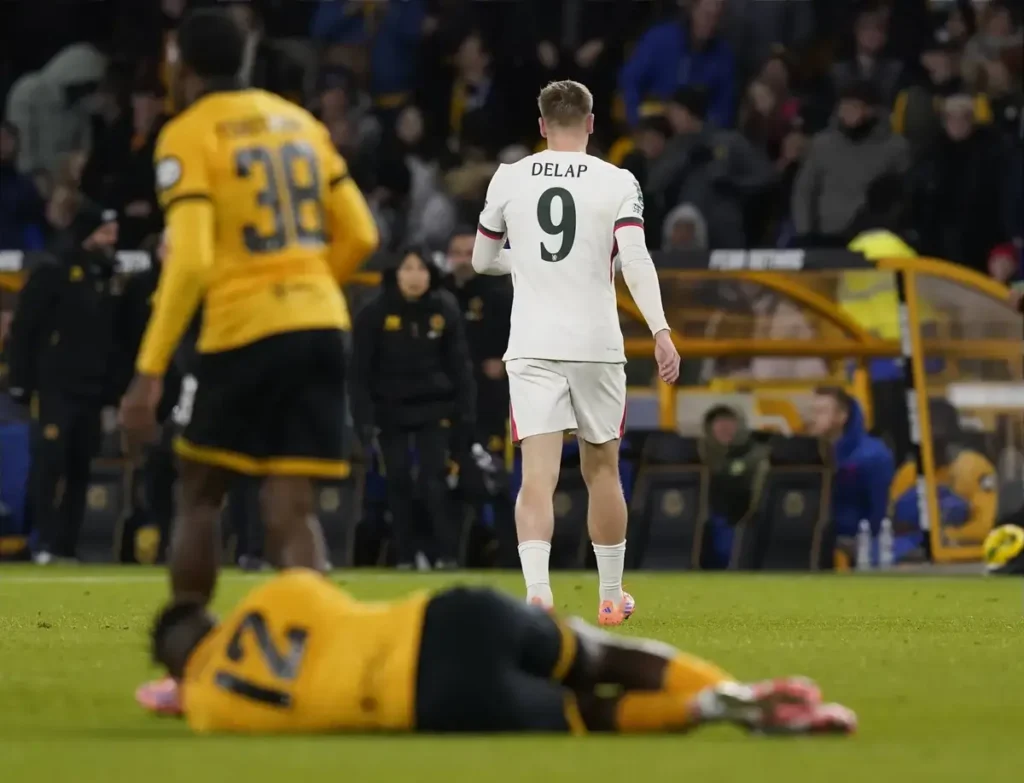 Chelsea Survive 4-3 Thriller as Striker Sees Red